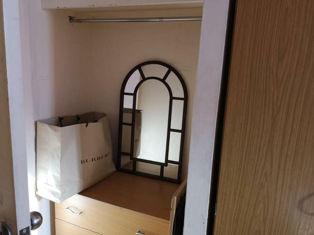 Double Bed Room @Clapham Лондон Экстерьер фото