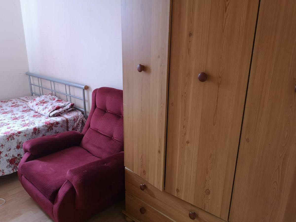 Double Bed Room @Clapham Лондон Экстерьер фото